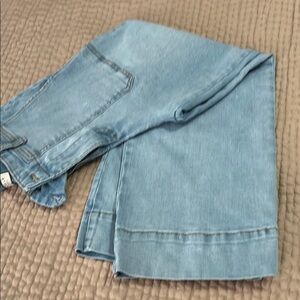 Womens Light Blue Jeans